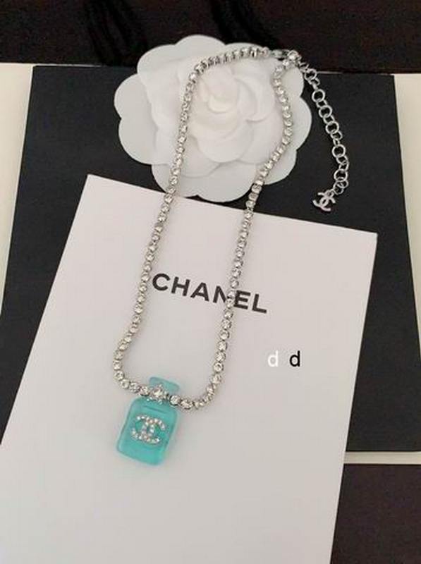 Chanel Necklaces 141